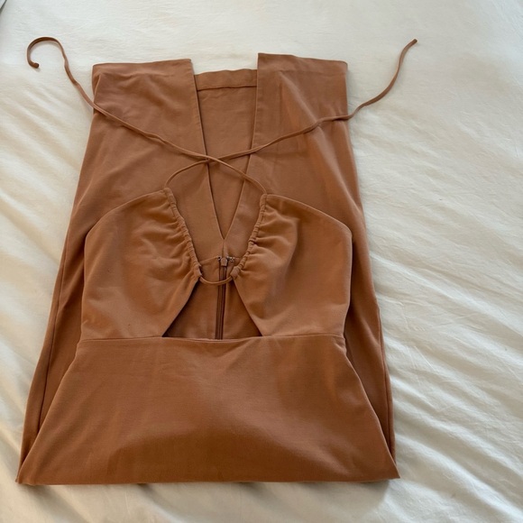 NBD Iona Midi Dress - Picture 5 of 5